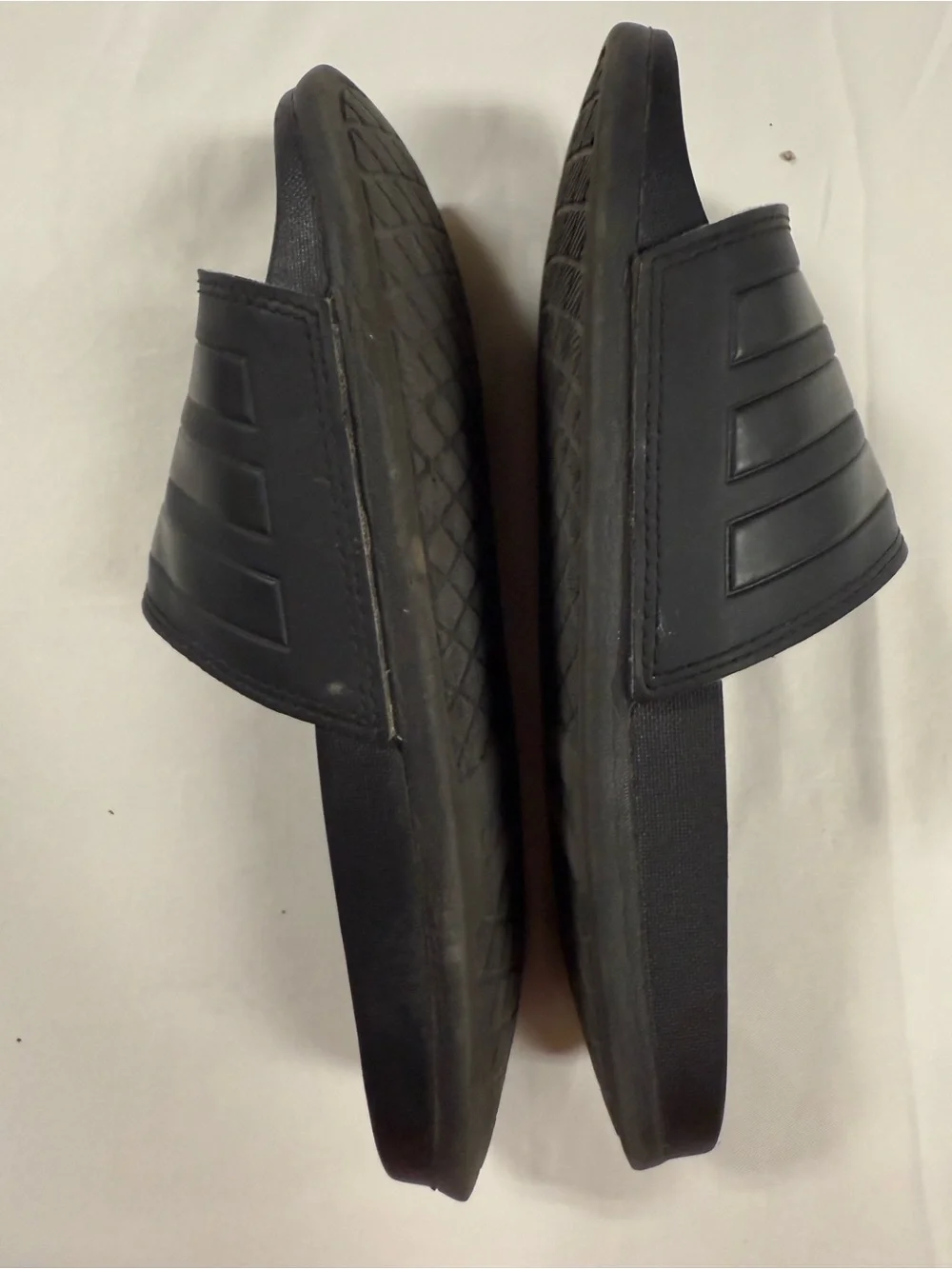 Adidas Adilette Comfort Black Slides Sandals Men’s 8 Women’s 9